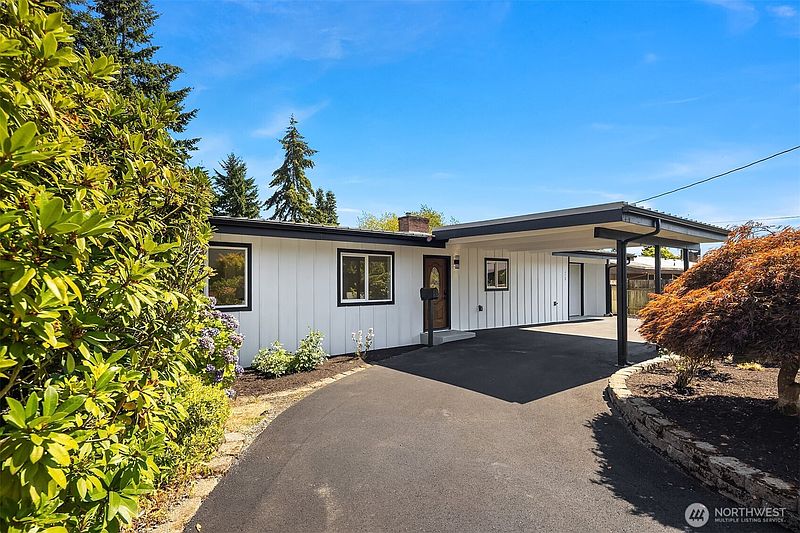 2nd image of 4625 Silvertip Lane