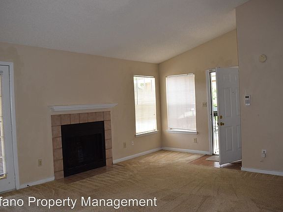 2nd image of 4200 Thornbriar Ln APT 302