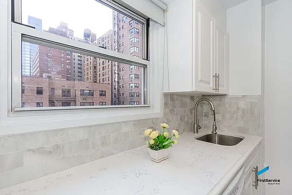 Rented by FirstService Realty (legacy) | media 15