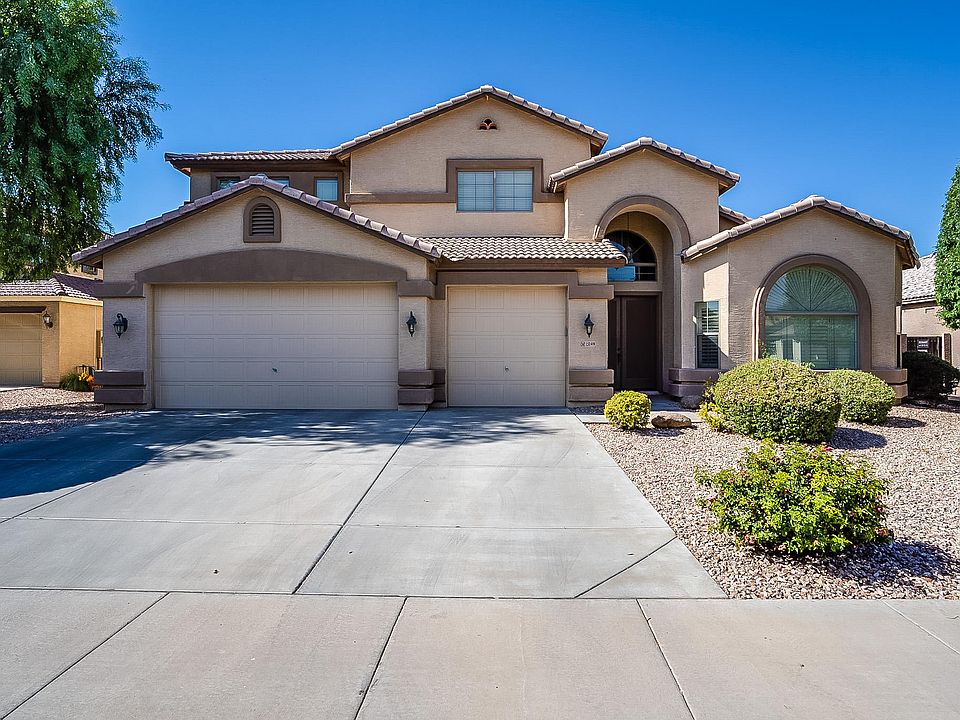 1st image of 15149 W Sells Dr