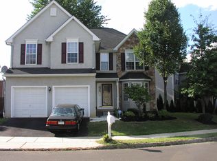 7910 Lawndale Ave, Philadelphia, PA 19111