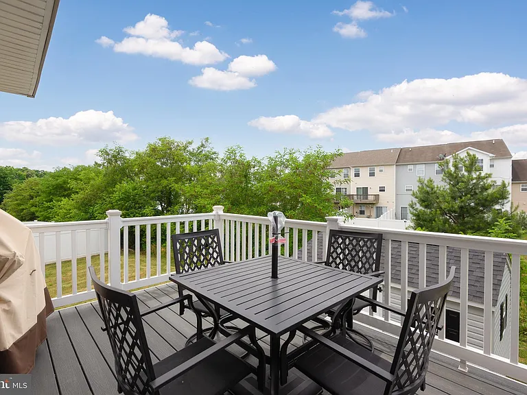 311 Yellow Bill Ln — Photo 20