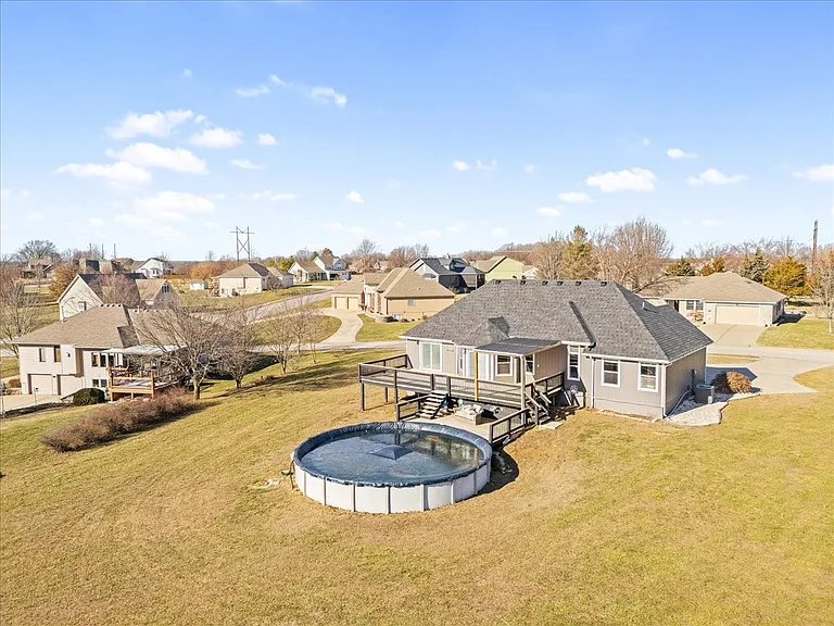 604 Canyon Dr — Photo 40