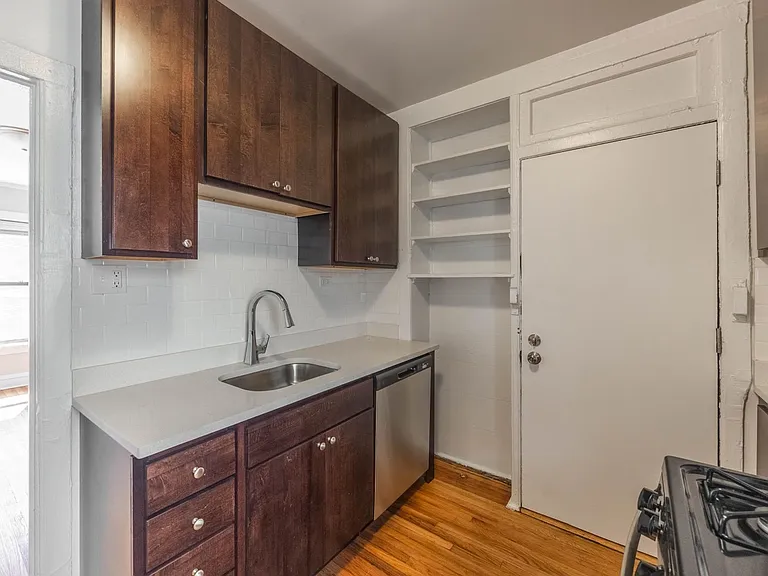 2712 N Spaulding Ave #2714-2I — Photo 7