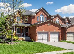 22 Canyon Hill Ave, Richmond Hill, ON L4C 0S4