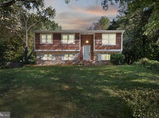 5107 Tara Dr, Fredericksburg, VA 22407