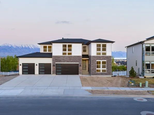 448 N Pinnacle Ln #2, Saratoga Springs, UT 84045