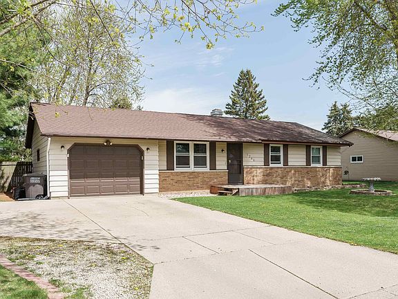 2nd image of 1246 Woodland Dr