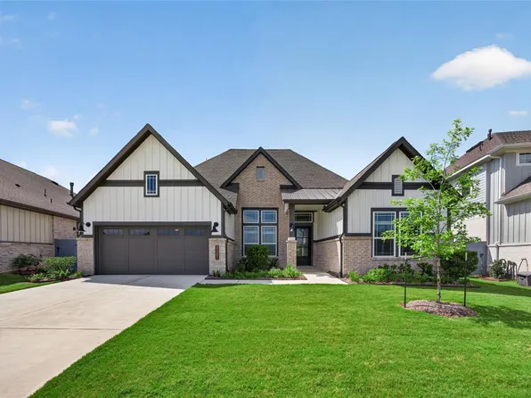 32451 Violet Dancer Ct, Fulshear, TX 77441