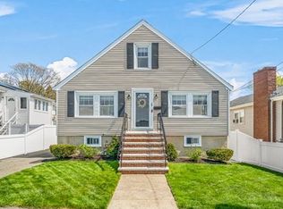 29 Steeple St, Revere, MA 02151