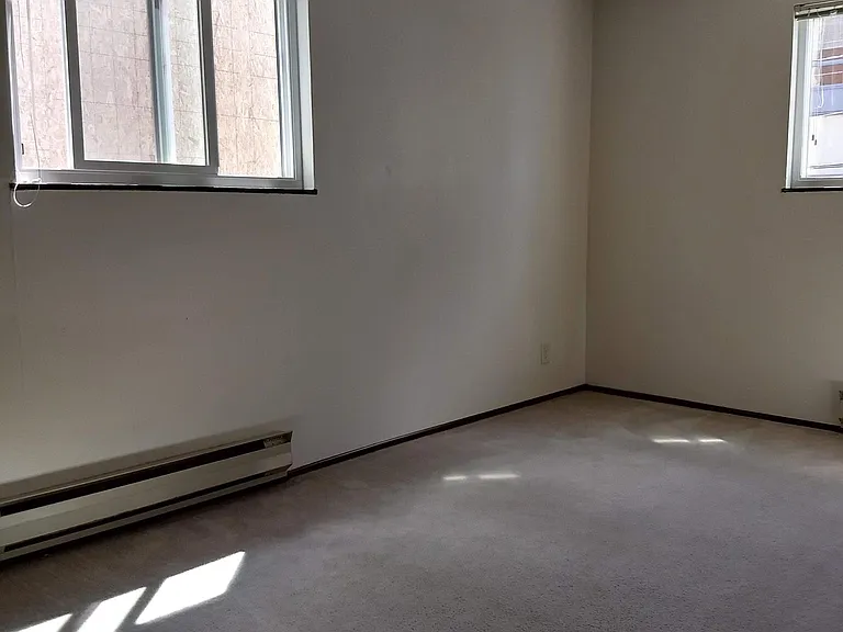 5255 15th Ave NE #2-3 — Photo 10