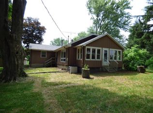 3560 Michael Rd, Eau Claire, MI 49111
