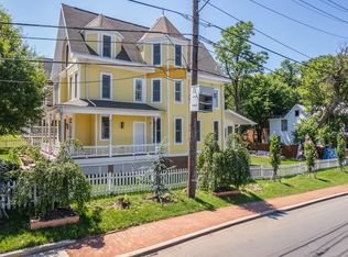 1303 Maple View Pl SE, Washington, DC 20020