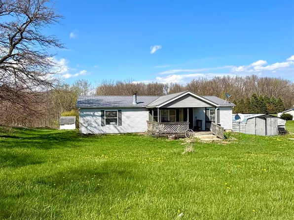 2121 E Mapes Rd, Kendallville, IN 46755