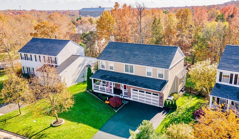 1st image of 42845 Crowfoot Ct