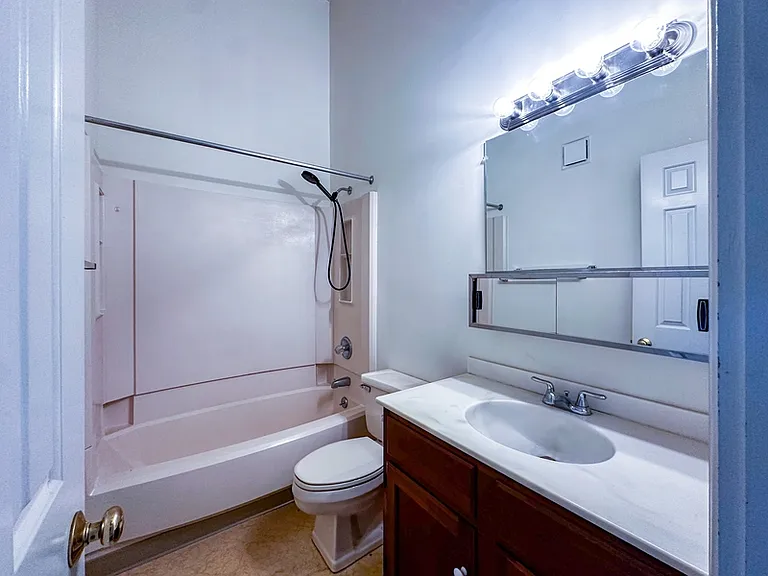 247 N Shippen St #410 — Photo 14