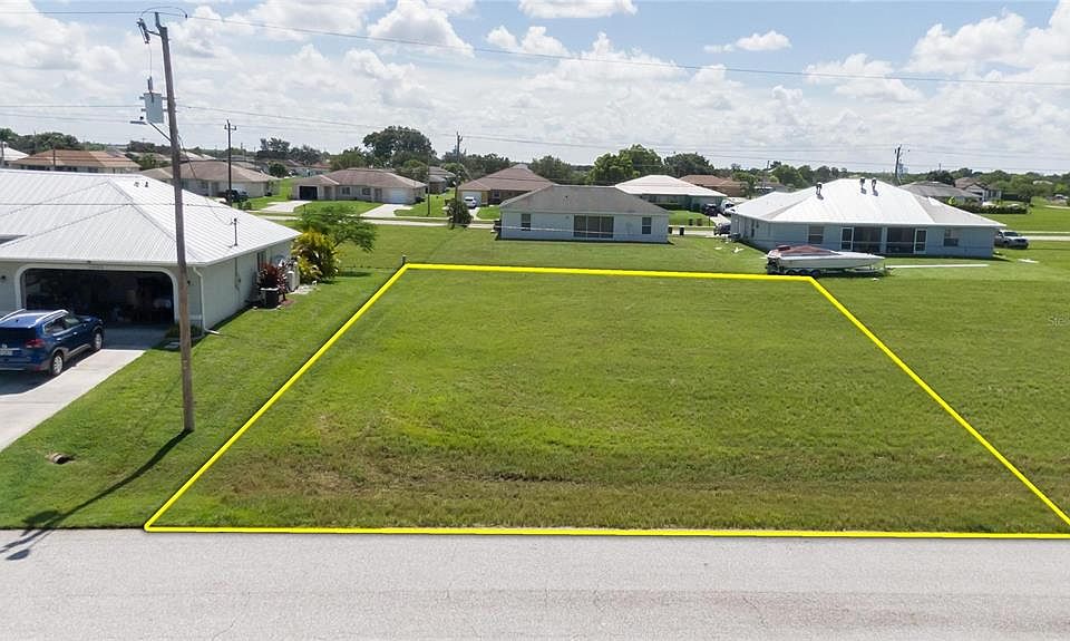 1st image of 2021 NE 7TH PLACE LOT 33