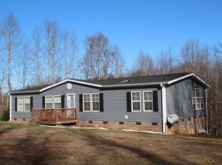 135 Horace Ln, Stuart, VA 24171