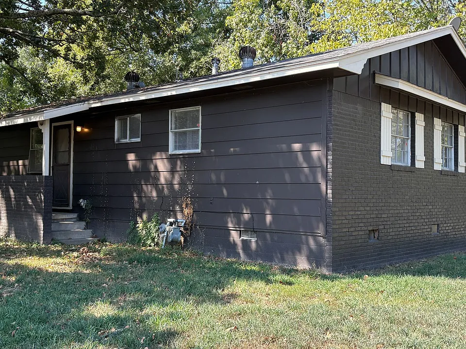 27 Meldia Dr