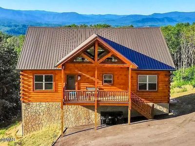 2013 Starr Crest Dr, Sevierville, TN, 37876