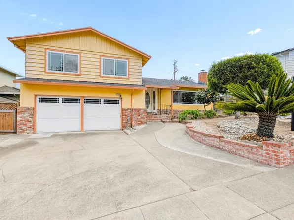 3815 Vineyard Dr, Redwood City, CA 94061