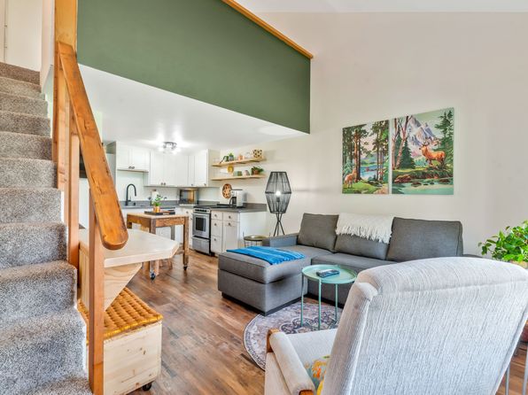 970 Confluence Ct #3