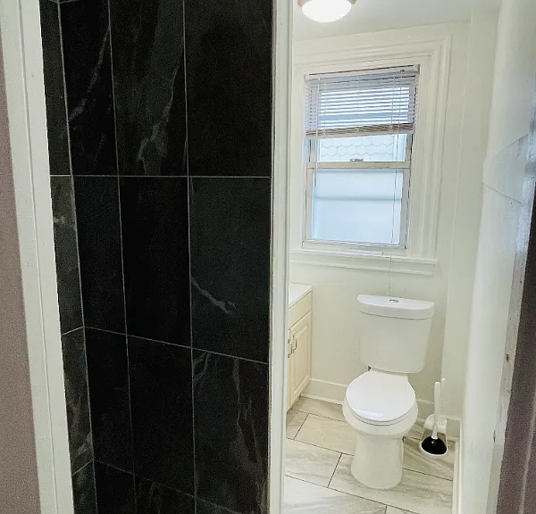 1519 W 14th St — Photo 16