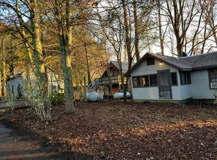 5274 Walker St, Young Harris, GA 30582