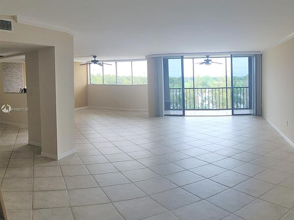 4th image of 9735 NW 52nd St APT 521