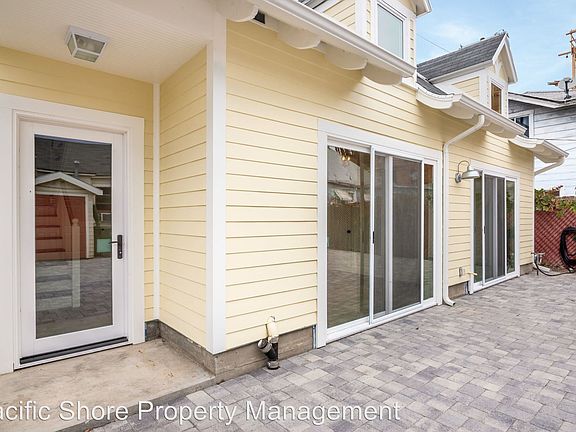 4th image of 1233 N Gower St #8022671