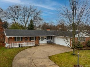 426 Meadow Wood Dr, Springfield, OH 45505