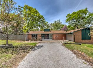 1625 Smysor Dr, Bartlesville, OK 74006