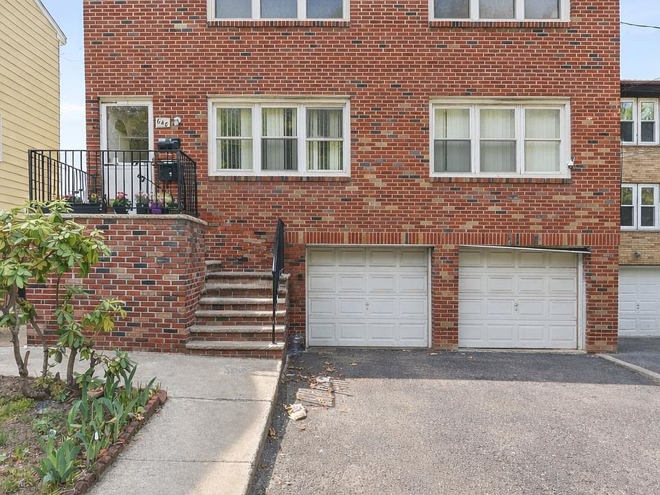 1st image of 648 Fairview Ave Floor 2