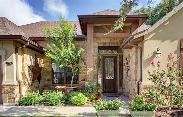 1st image of 2920 Bellamy Cir