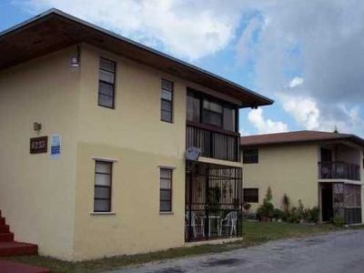 6223 W 24th Ave APT 203-5, Hialeah, FL, 33016