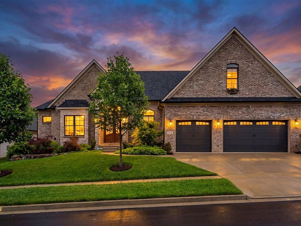 1st image of 2428 Lorenzo Way