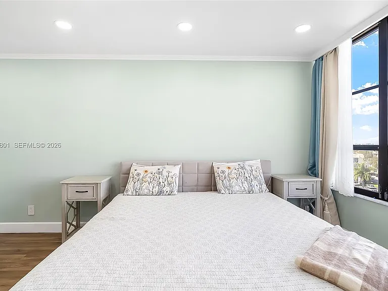 600 Three Islands Blvd #604 — Photo 16