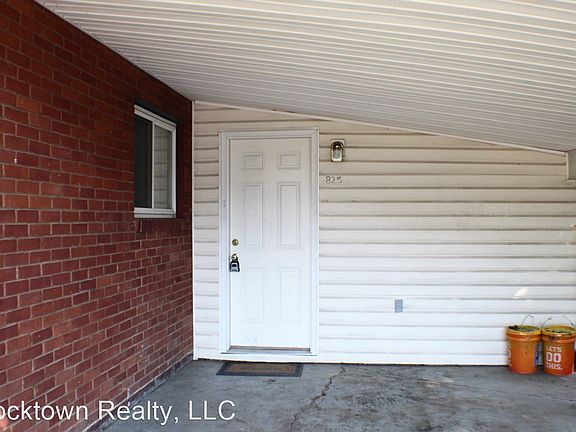 3rd image of 825 S High St #10463272