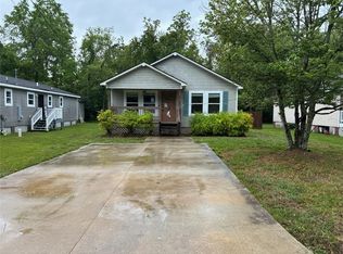 26202 E Beech St, Lacombe, LA 70445
