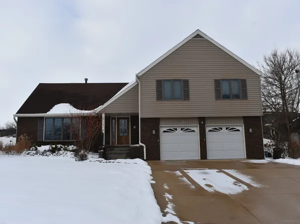 67 Castle Coombe Ct, Bourbonnais, IL 60914