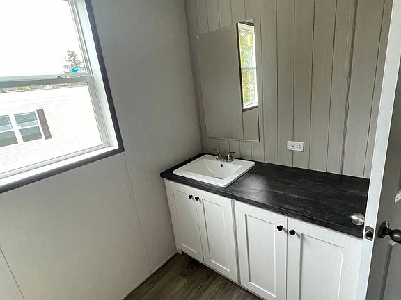 4th image of 211 Birchwood Dr Lot 211