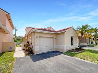 2175 NW 184th Ter, Hollywood, FL 33029