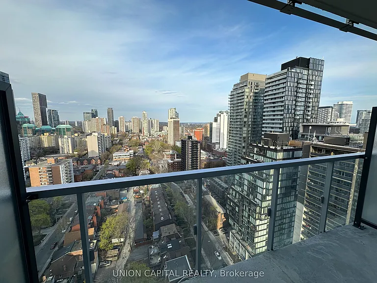 3 Gloucester St #2605 — Photo 1