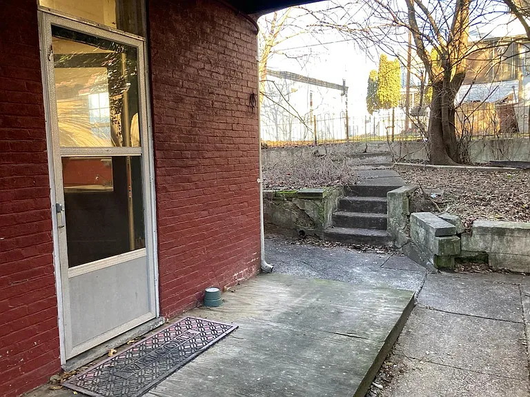 2112 Derry St #1 — Photo 12