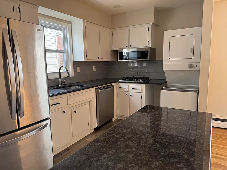 54 Brighton Ave #2 — Photo 7