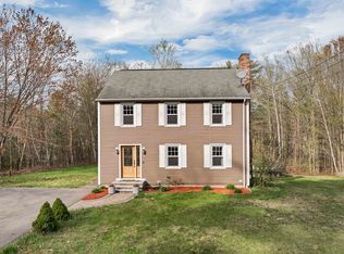 12 Sagamore Dr, Derry, NH 03038