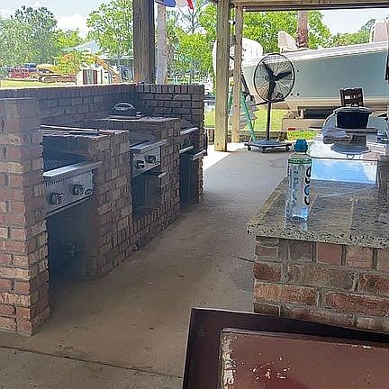 Outdoor Kitchen area 