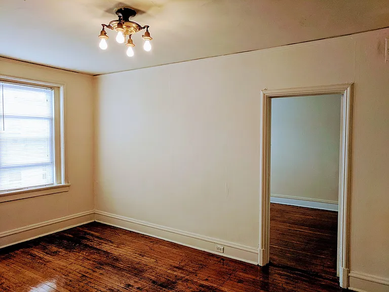 800 N. Sheppard St. — Photo 23