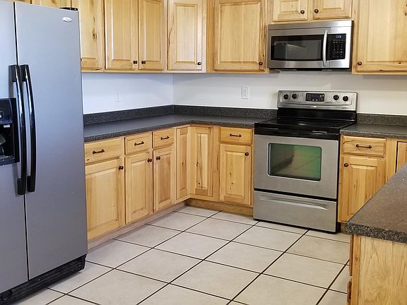5th image of 1355 W 2nd St S