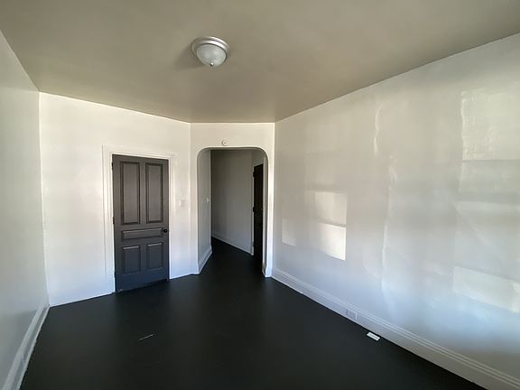2nd image of 1042 W Market St #17257701